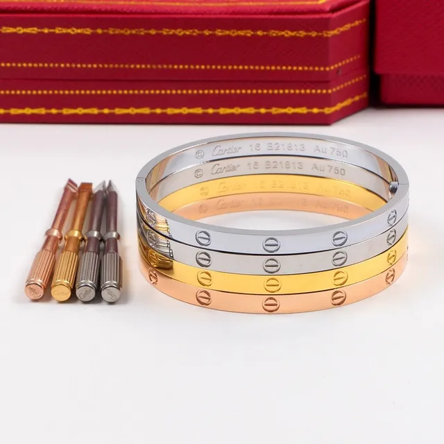 Cartier Love Bracelet गुलाबी सोना पीला सोना चाँदी बहुरंगी धातु की कंगन 8
