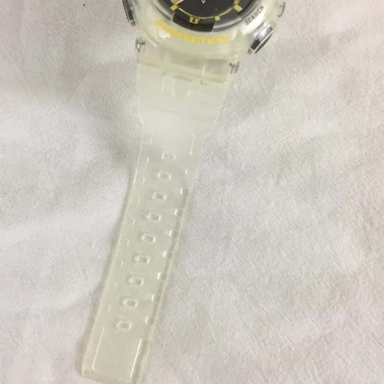 Casio Baby-G GA-110 पारदर्शी सोने की रेजिन केस डायल एक्सेंट्स घड़ी 3