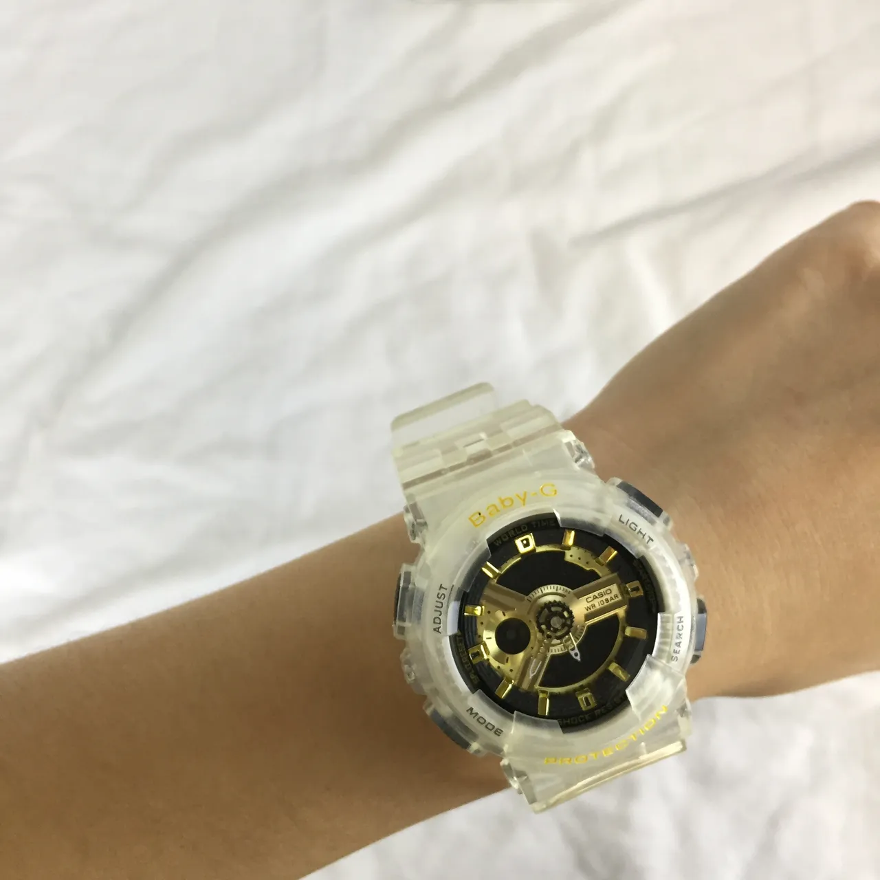 Casio Baby-G GA-110 पारदर्शी सोने की रेजिन केस डायल एक्सेंट्स घड़ी 7