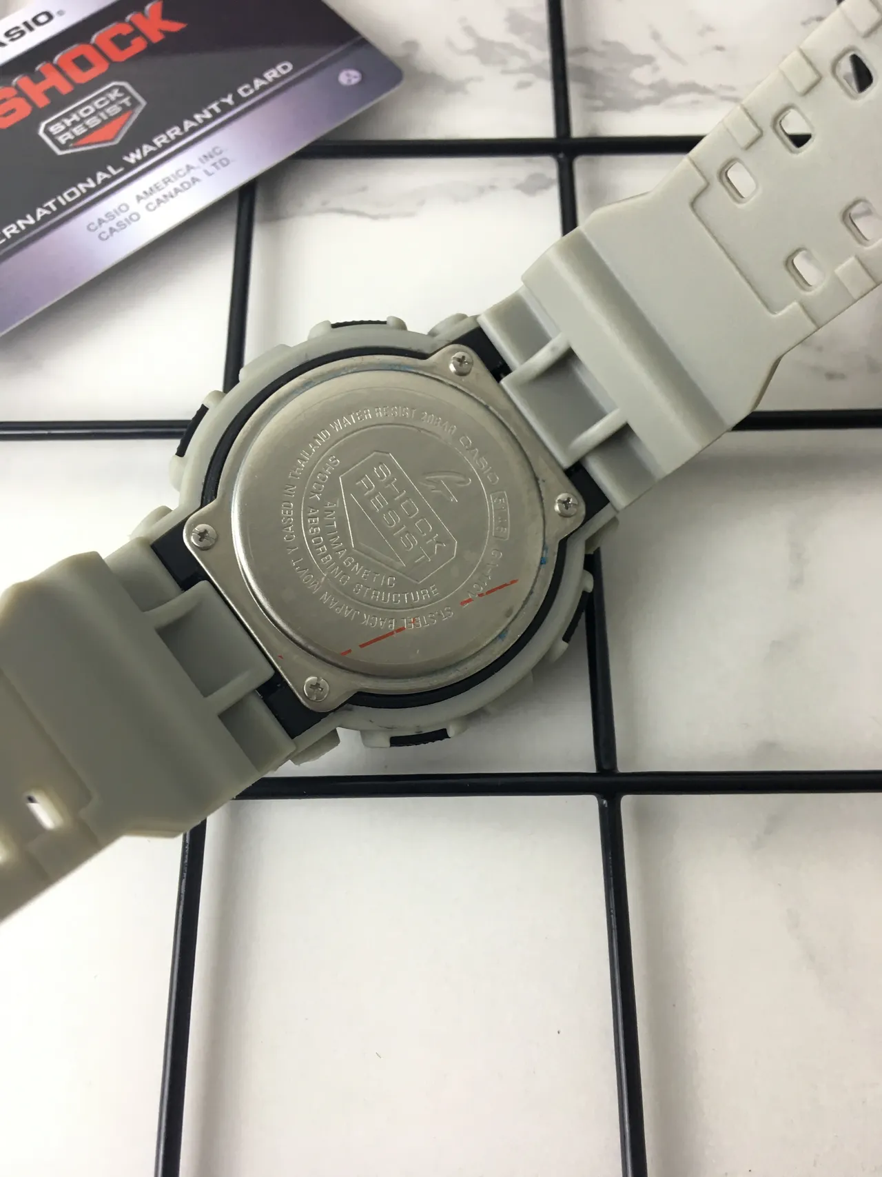 Casio बेज ग्रे ड्यूल एनालॉग-डिजिटल डिस्प्ले बोल्ड प्रोटेक्टिव बेजल घड़ी 5
