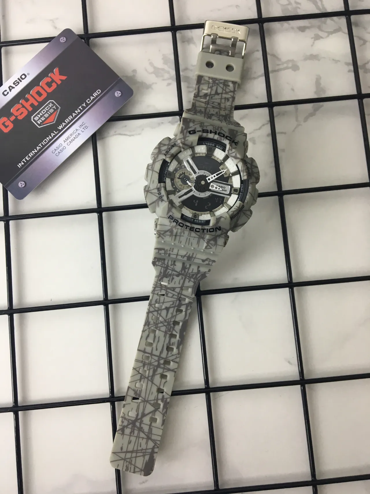 Casio बेज ग्रे ड्यूल एनालॉग-डिजिटल डिस्प्ले बोल्ड प्रोटेक्टिव बेजल घड़ी 6