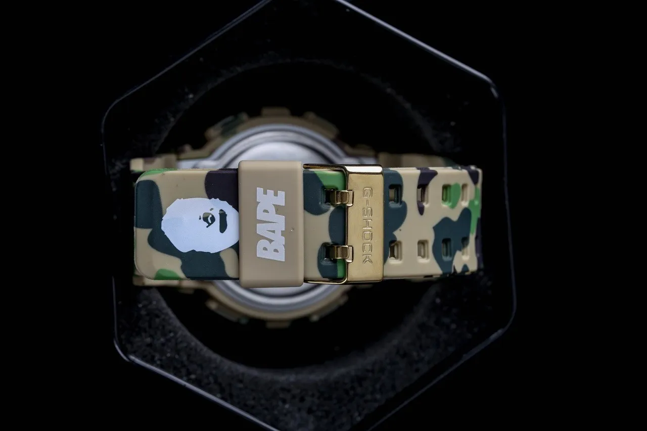 Casio G-Shock Camuflagem e Ouro Relógio Esportivo 3