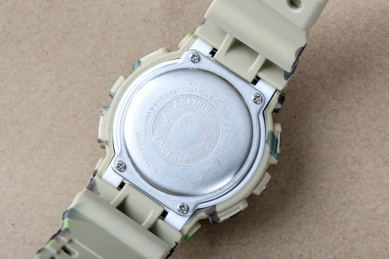 Casio G-Shock Camuflagem e Ouro Relógio Esportivo 5