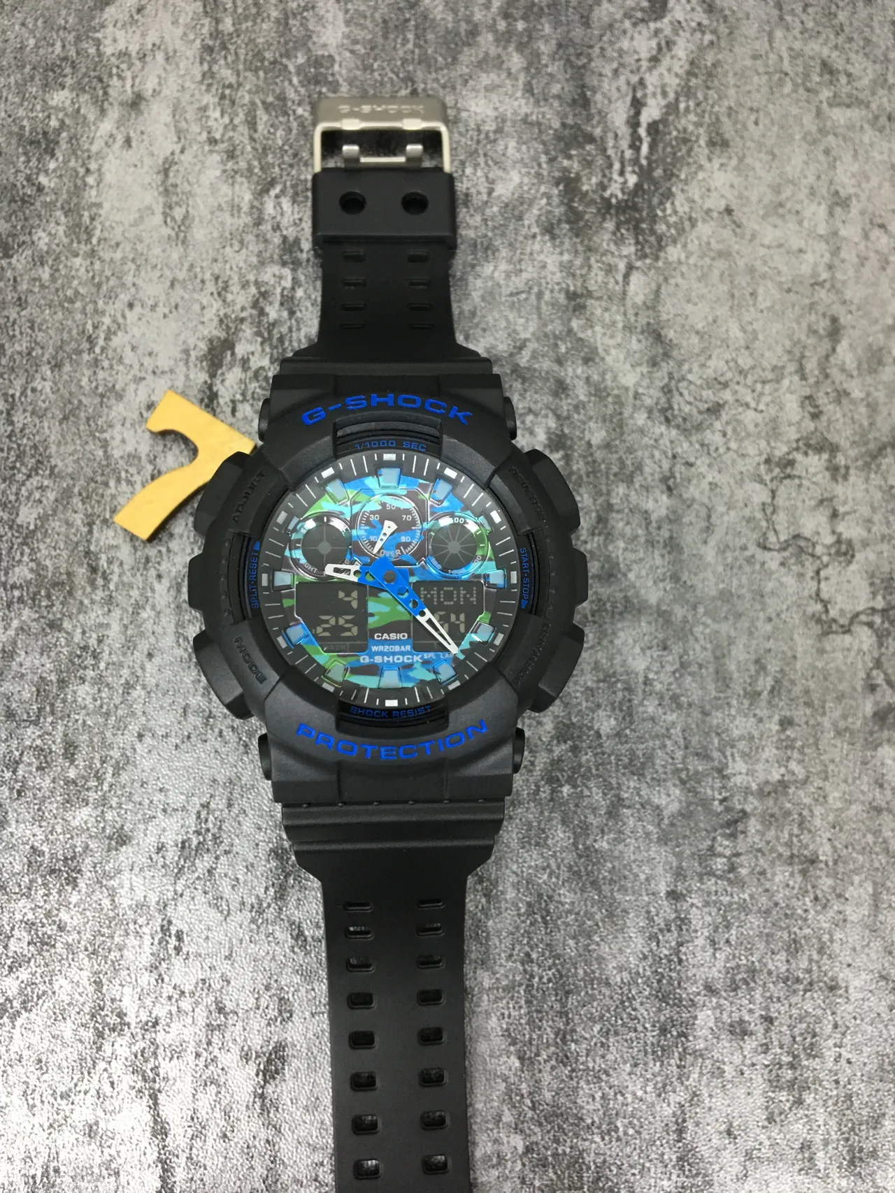 Casio G-Shock GA-100 Noir et Bleu Camo Montre Sport 8