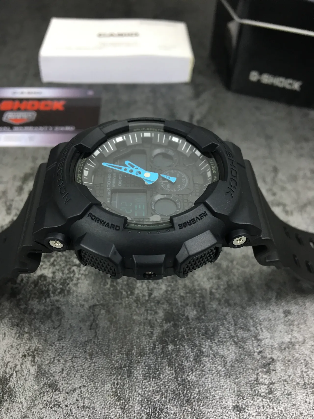 Casio G-Shock GA-100 Negro Azul Mate Resina Construcción Audaz Analógico-Digital Híbrido Cara Reloj 4