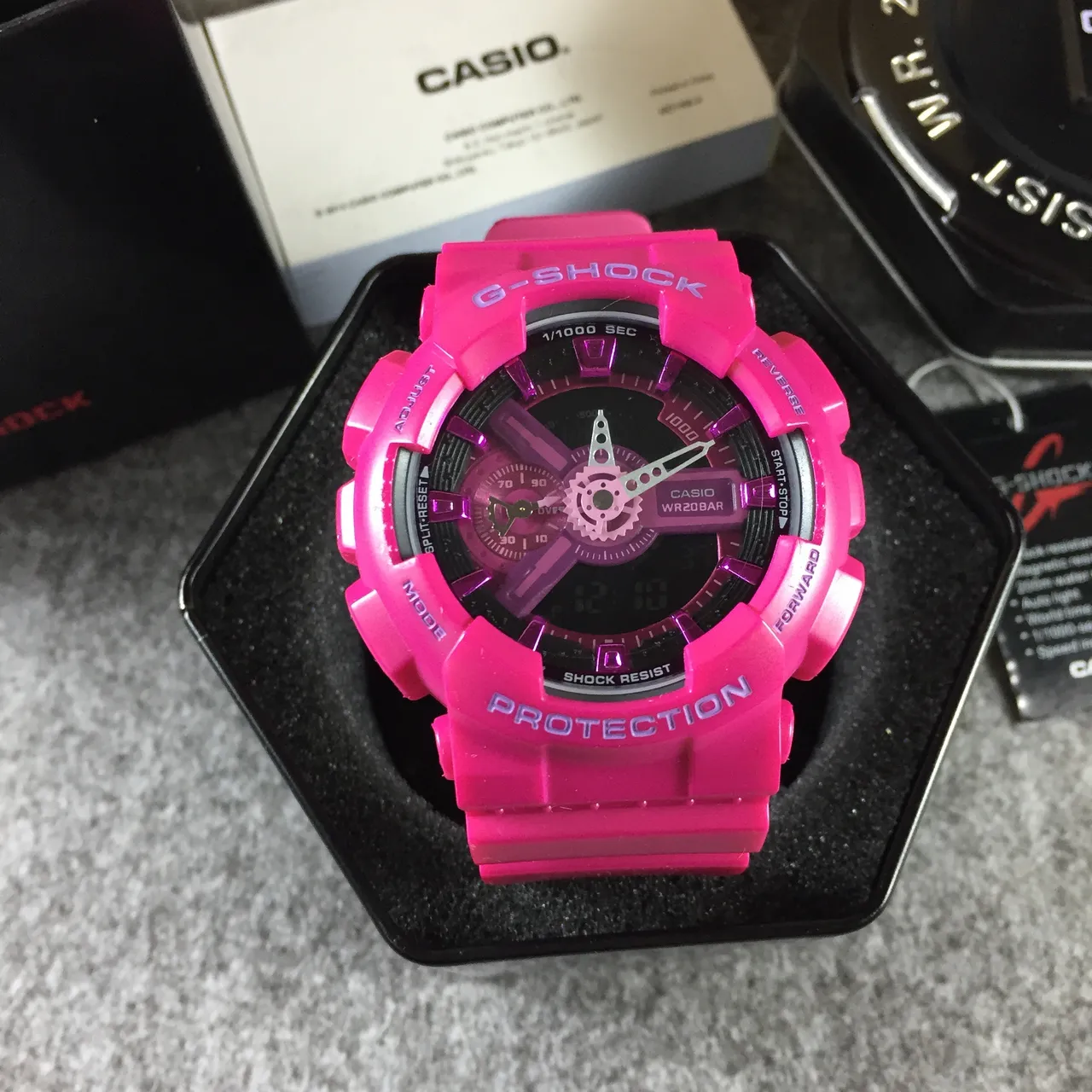 Casio G-Shock GA-100 rosa y morado reloj deportivo 13