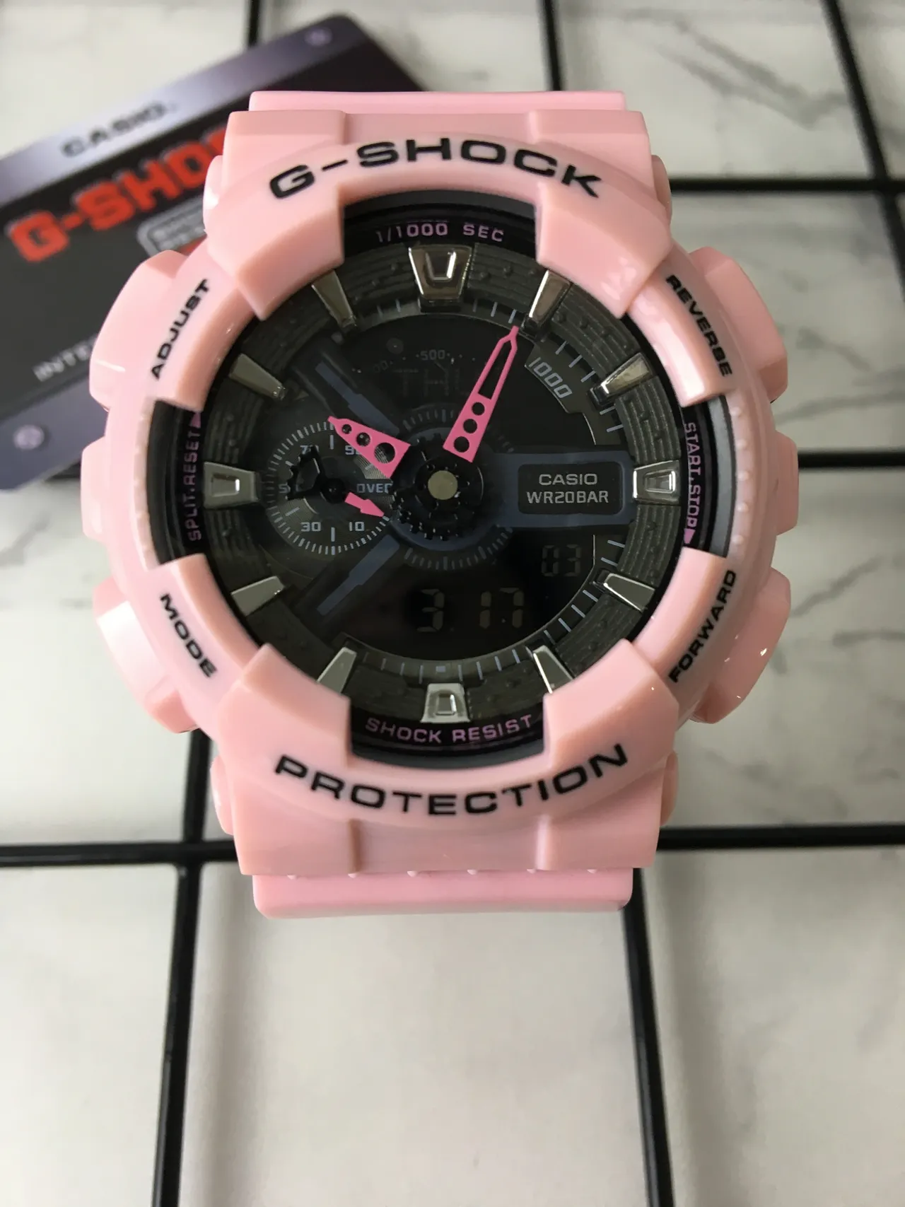 Casio G-Shock GA-100 ساعة رياضية راتنج وردي 3