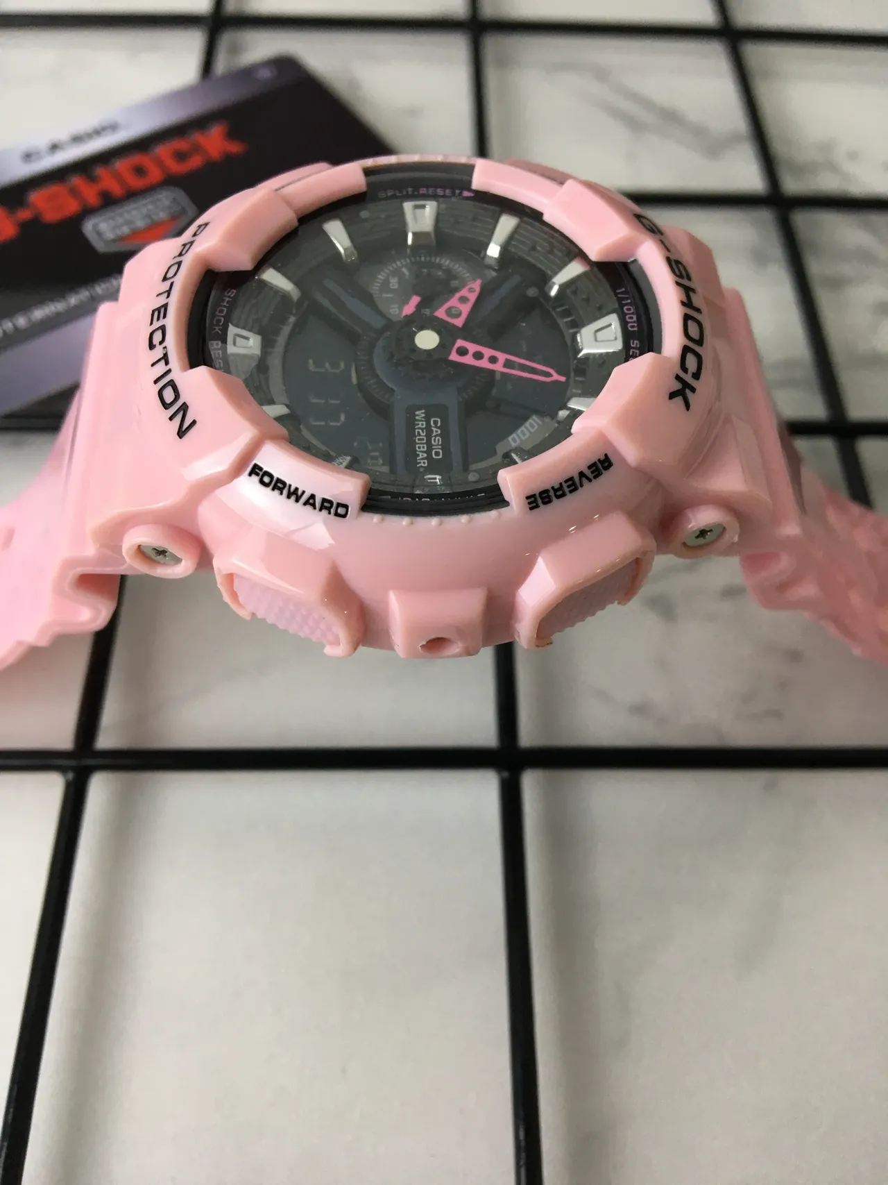 Casio G-Shock GA-100 ساعة رياضية راتنج وردي 4