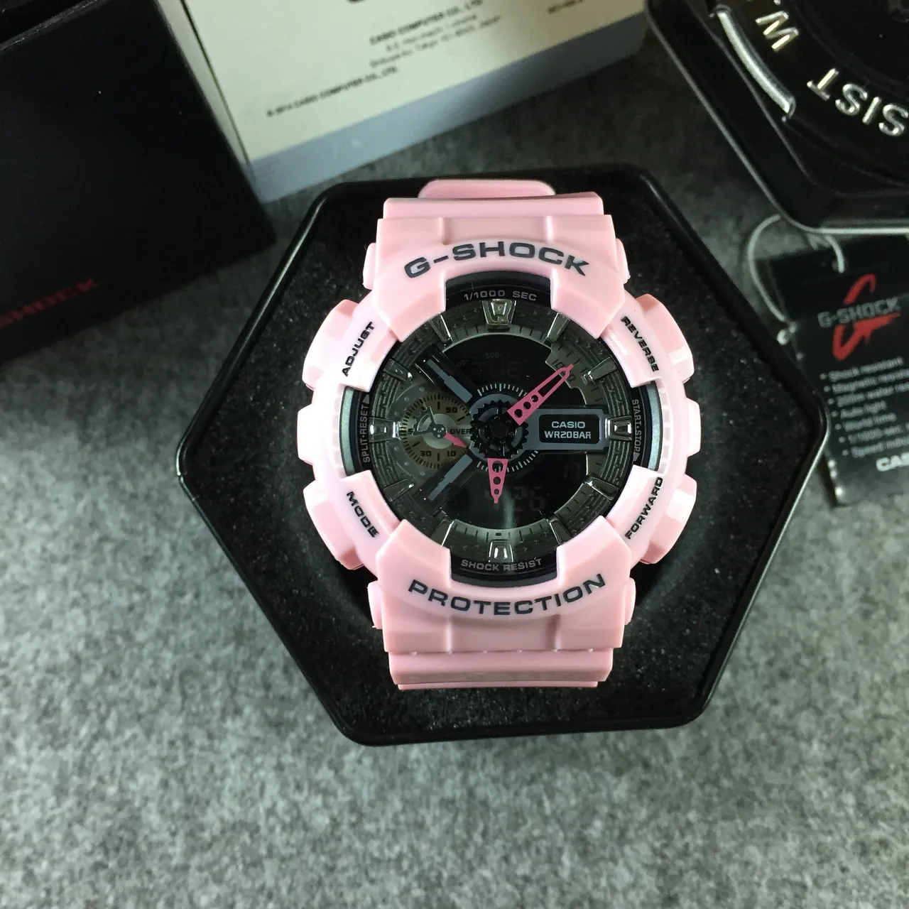 Casio G-Shock GA-100 ساعة رياضية راتنج وردي 13