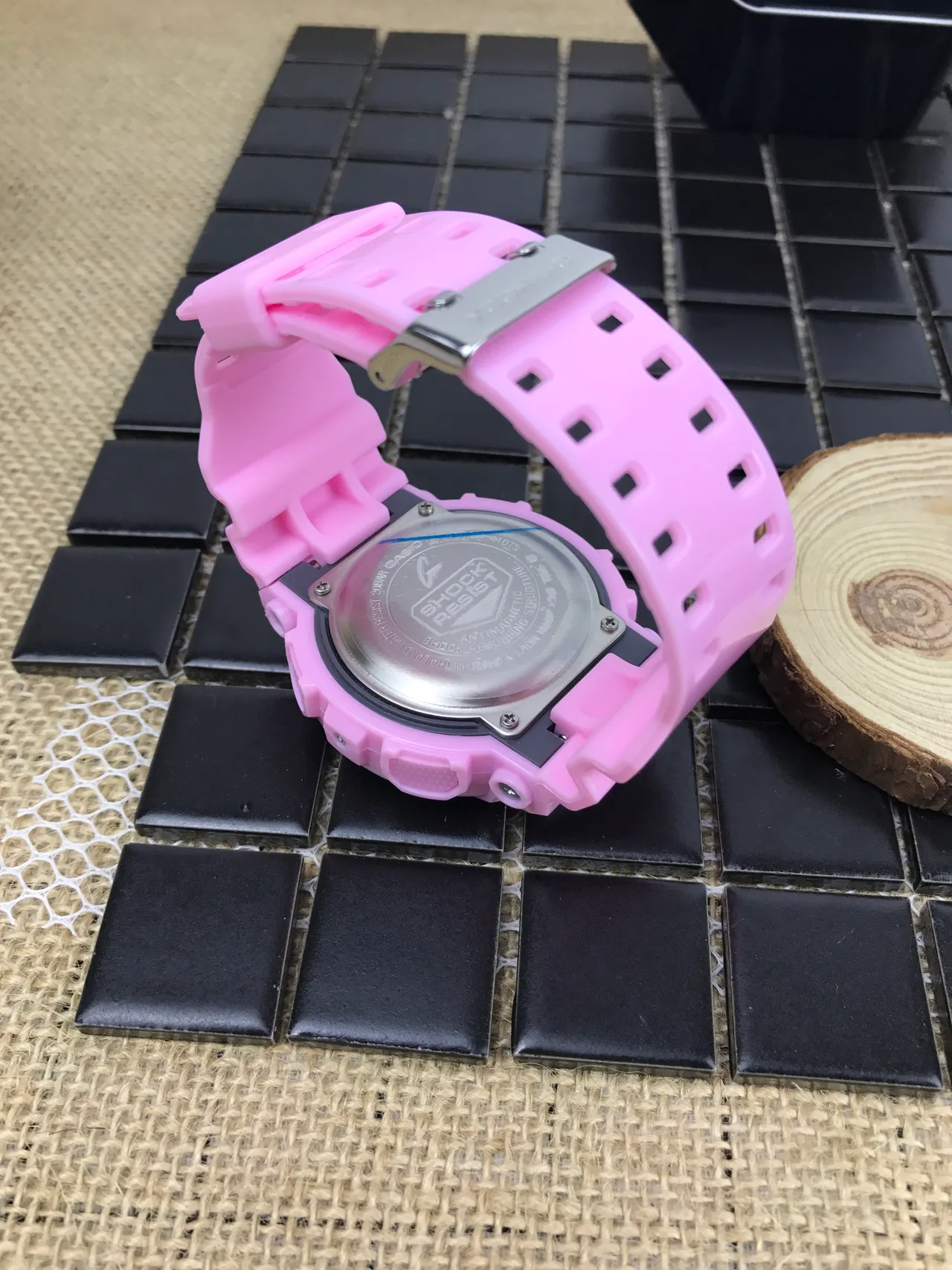 Casio G-Shock GA-100 ساعة رياضية راتنج وردي 15