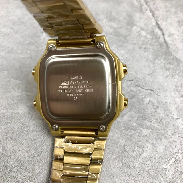 Casio 金黑不锈钢方形数模混合石英腕表 3