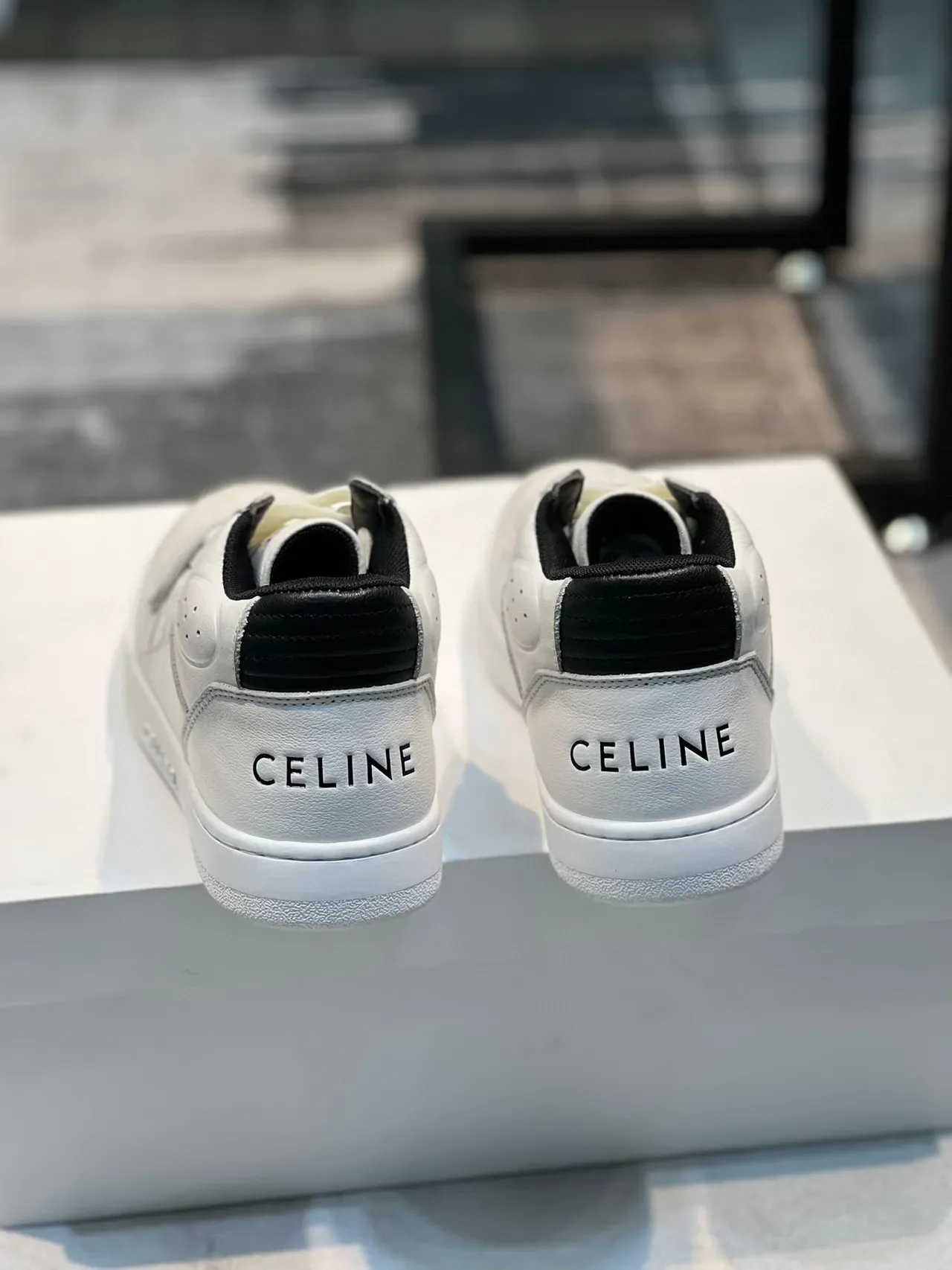 Celine CT-01 Tênis Lifestyle de Couro Branco 2