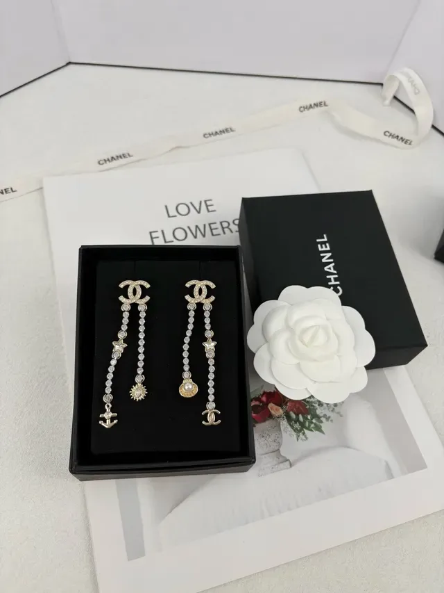 Chanel 不对称水晶链 航海图案 耳环 4