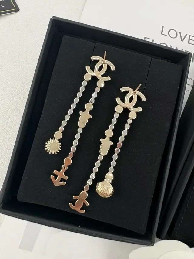 Chanel 不对称水晶链 航海图案 耳环 5
