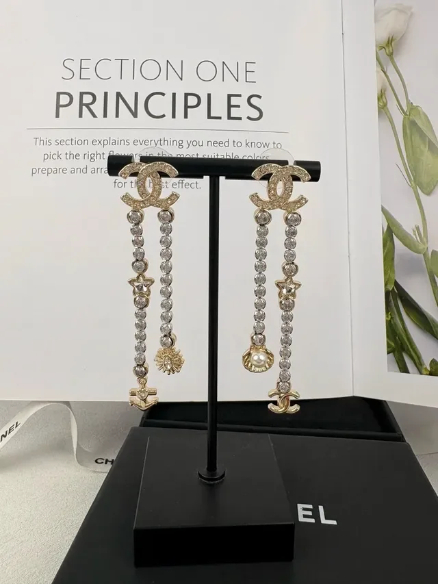 Chanel 不对称水晶链 航海图案 耳环 6