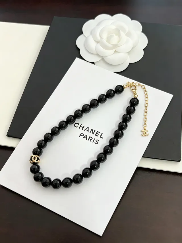 Chanel Black Gold Glossy Beaded CC Logo Accent Necklace 3