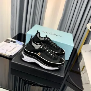 Chanel أسود أبيض مقوّى وسط النعل شبكة-سويد العلوي حذاء رياضي سميك
