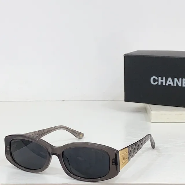 Chanel Marron Doré Rectangulaire Tortoiseshell Frame Quilted Temple Detail Lunettes de Soleil 8