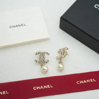 Chanel CC Perla Cristal Pendientes