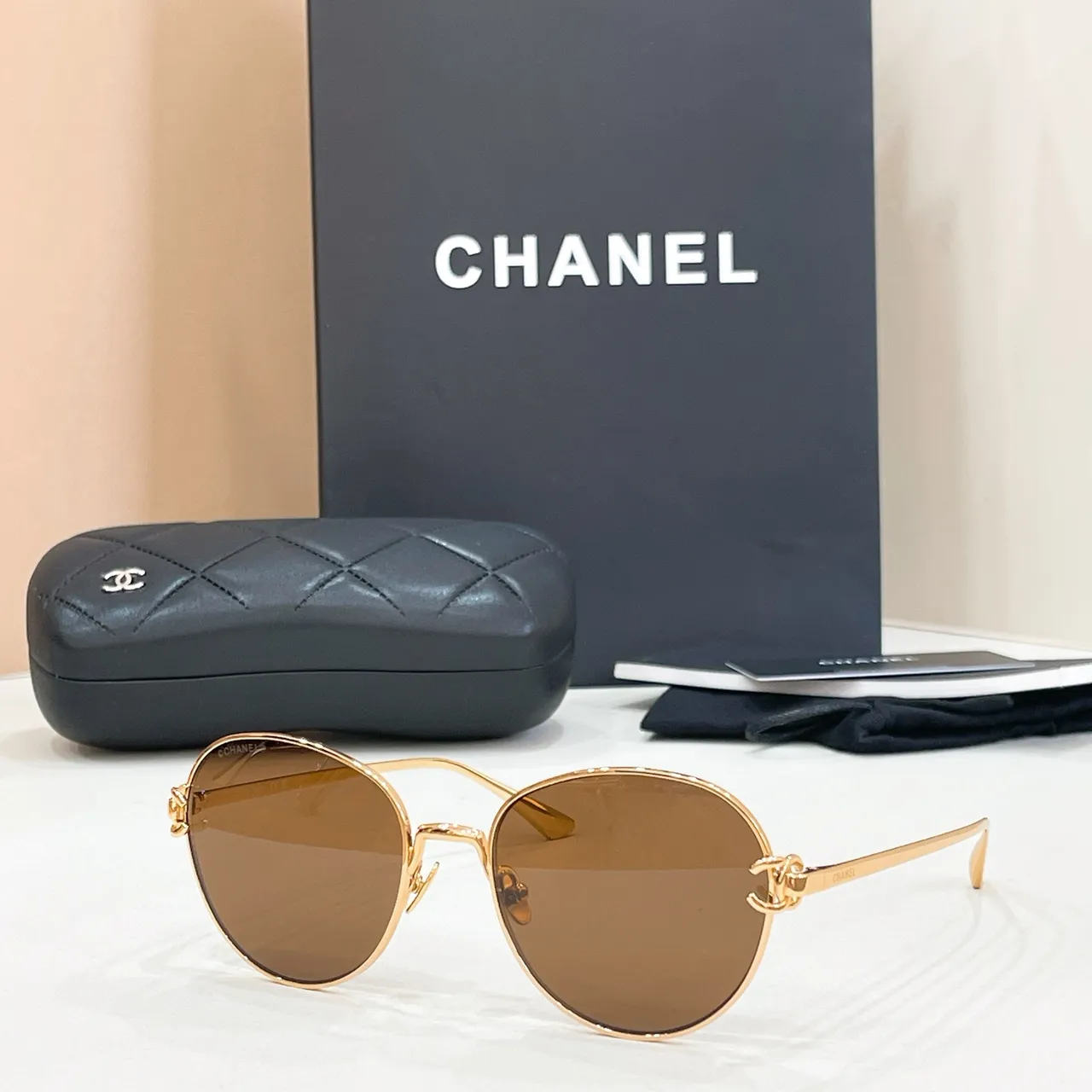 Chanel نظارات بصرية ذهبية مستديرة رفيعة إطار معدني نهائية 2