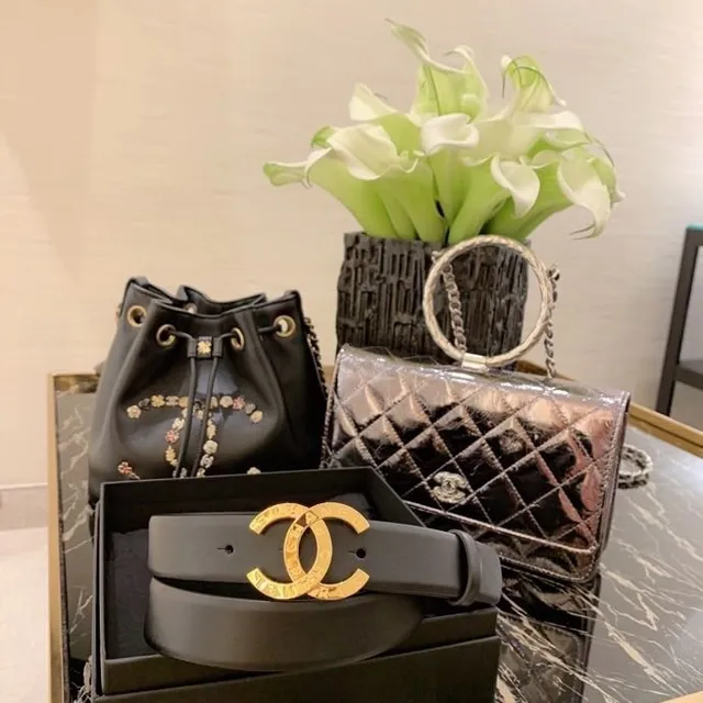Chanel Interlocking CC Buckle Ceinture en cuir noir 5