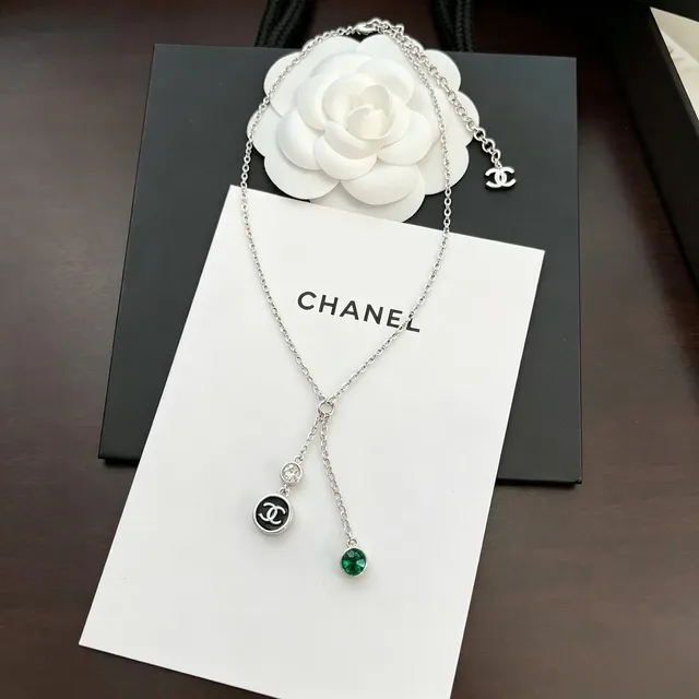 Chanel لاريت Silver Green Chain Y-Drop تصميم قلادة 2