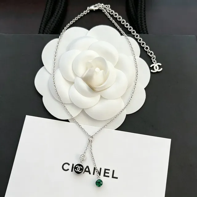 Chanel لاريت Silver Green Chain Y-Drop تصميم قلادة 4