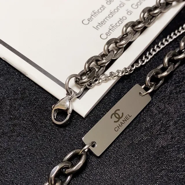 Chanel collier de chaîne layered gunmetal et silver 6