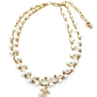 Chanel لؤلؤي ونصف ذهبي CC Logo Multi-Strand