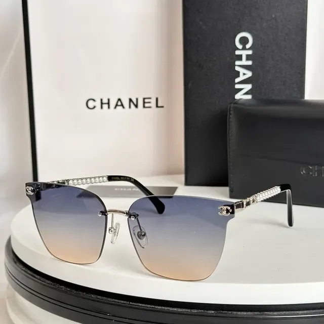 Chanel Óculos de Sol Corrente de Pérolas Sem Aro Gradiente 4