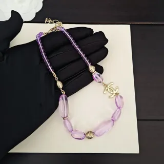 Chanel बैंगनी सोना कटे हुए अंडाकार मोती नेकलेस