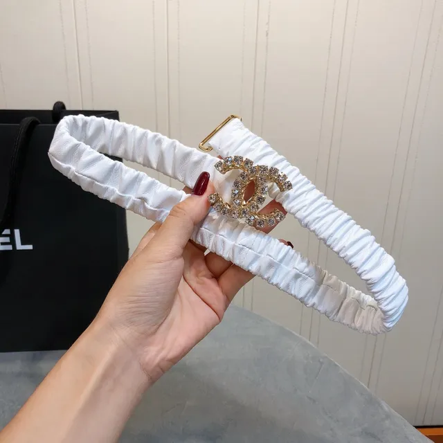 Chanel Ceinture Ruched Or Blanc Tissu Cristal-Embelli Interlocking CC Boucle Ceinture en Cuir 6
