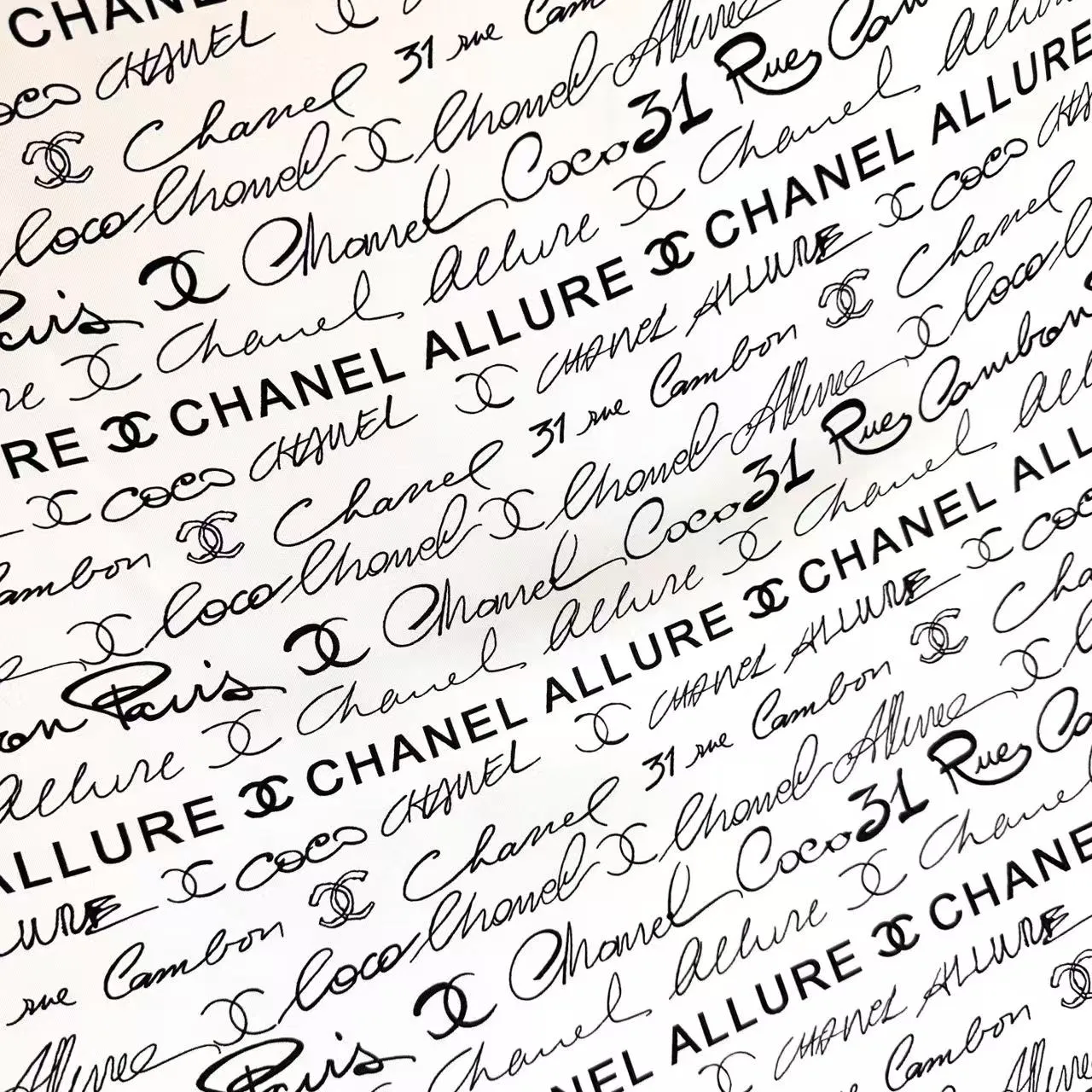 Chanel Script Print ক্যাজুয়াল ড্রেস বেইজ ফ্লোরাল শিয়ার ওভারলে 3