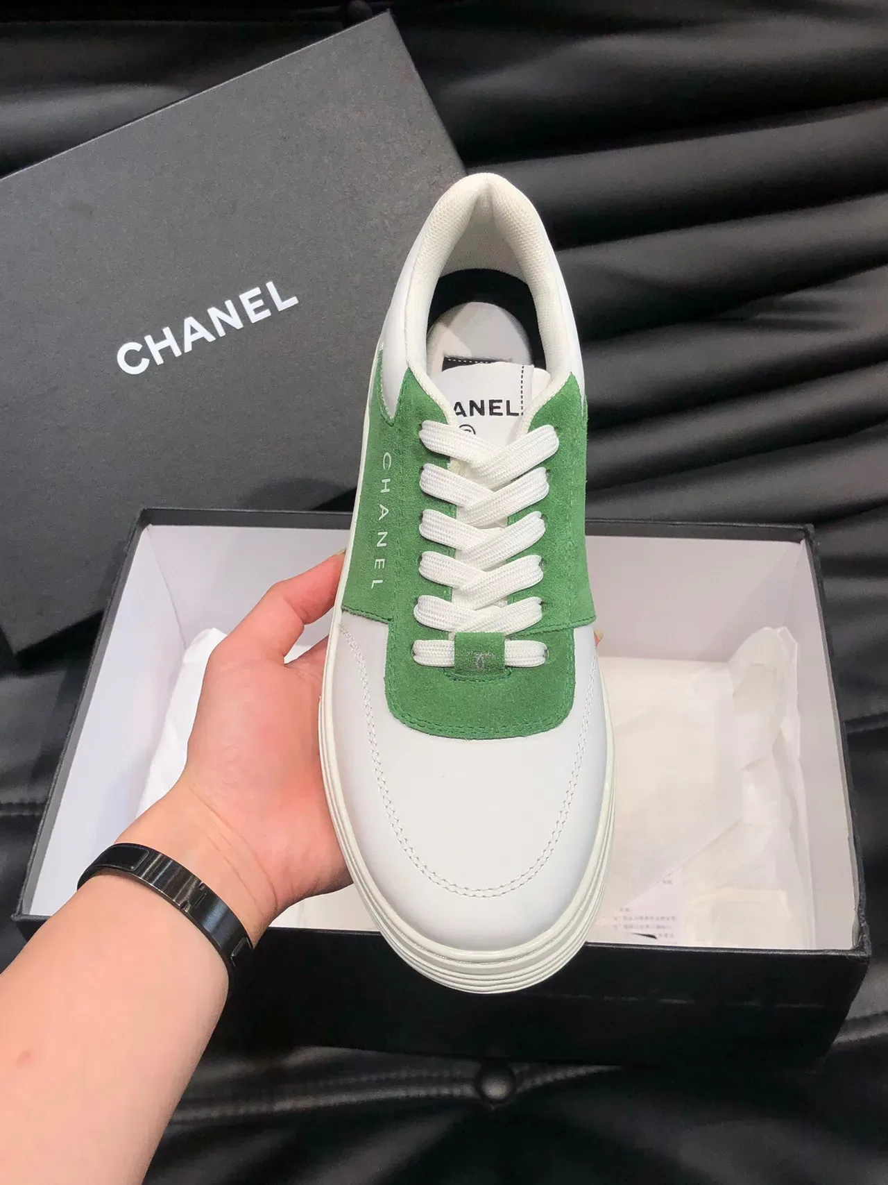 Chanel Sneakers Blanches Vertes Low-Top Bicolore 6