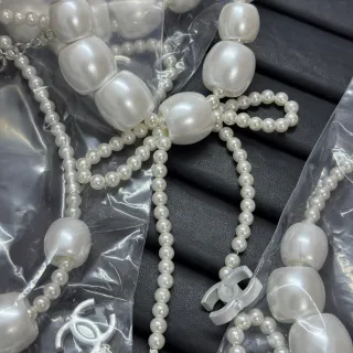 Chanel সাদা মুক্তা ধারা Baroque Bead নেকলেস