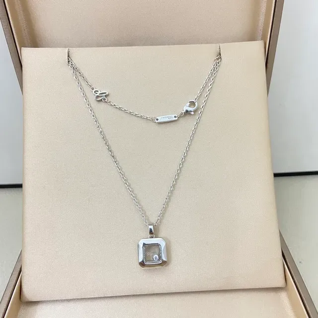 Chopard 快乐钻石 金银方形盒浮动钻石项链 4