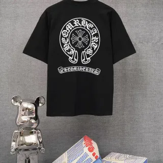 Chrome Hearts गोलाकार क्रेस्ट ग्राफिक काली टी-शर्ट