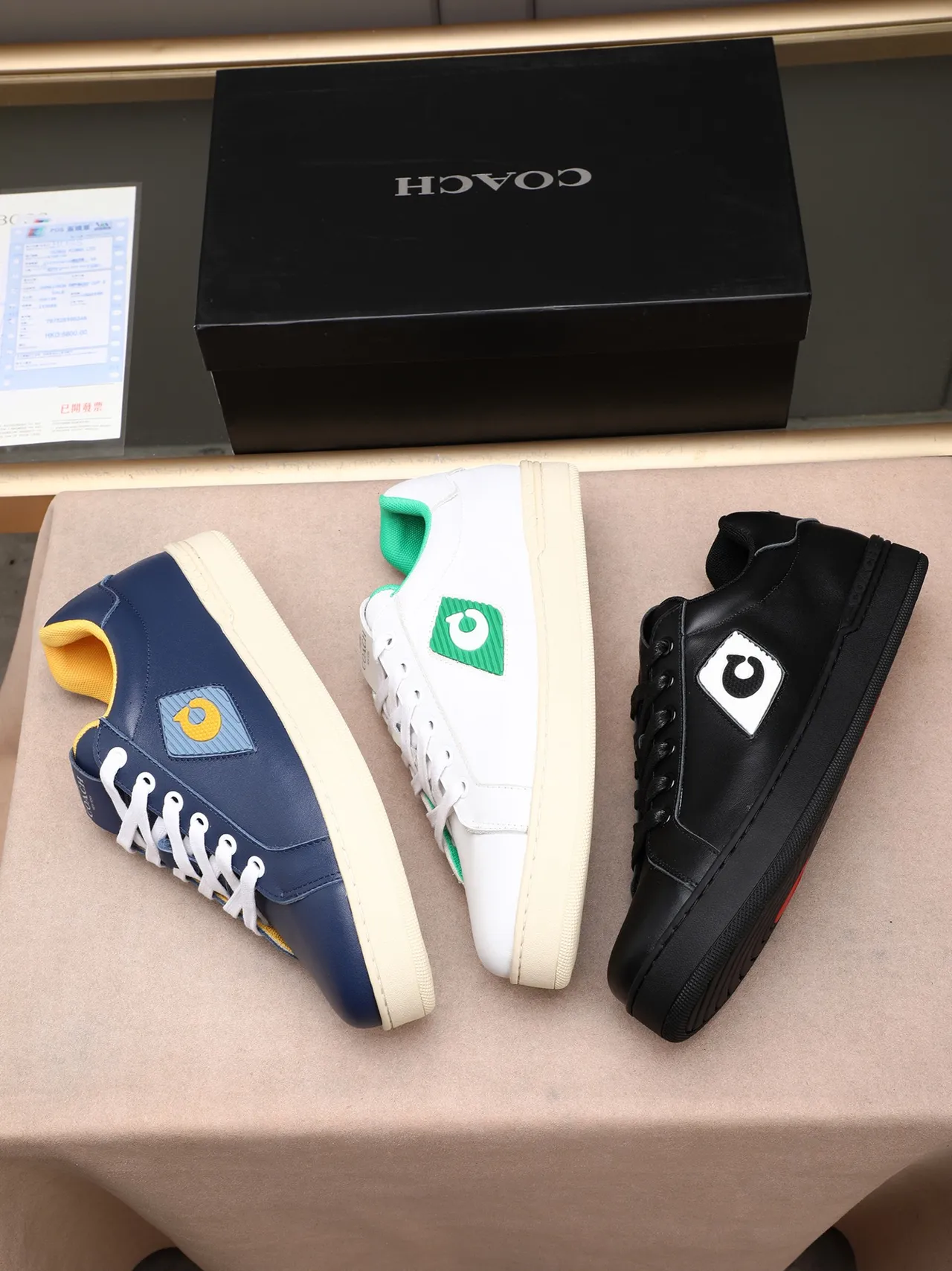 Coach C-Signature Tênis estilo de vida de couro preto com logo de escudo 2