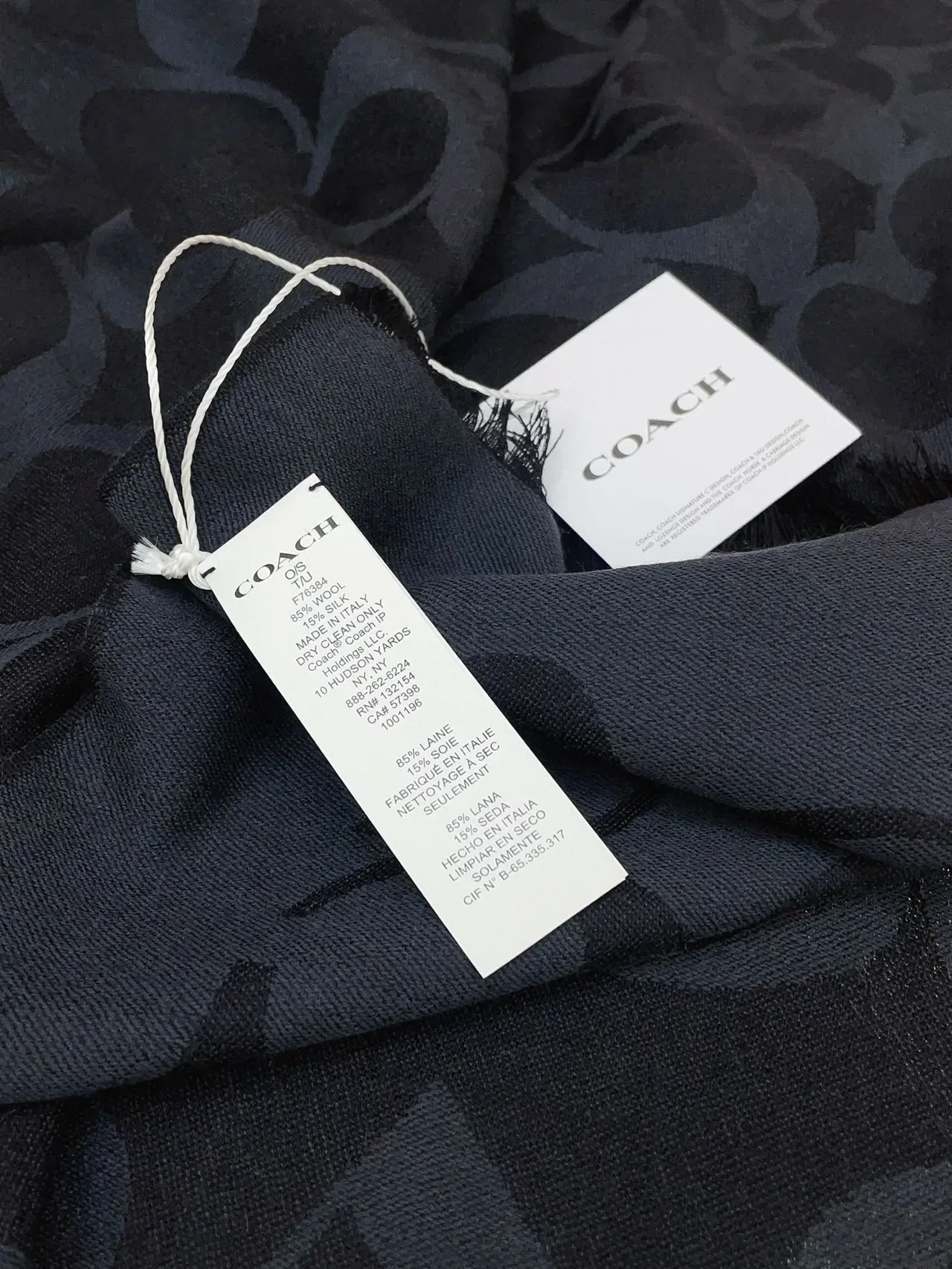 Coach Navy Monogram-Print Fringed وشاح 9