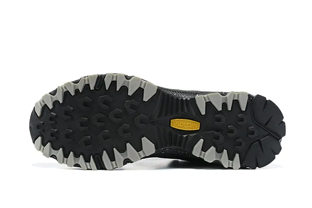 Columbia Montrail Bajada III काला नारंगी ट्रेल रनिंग जूते 14
