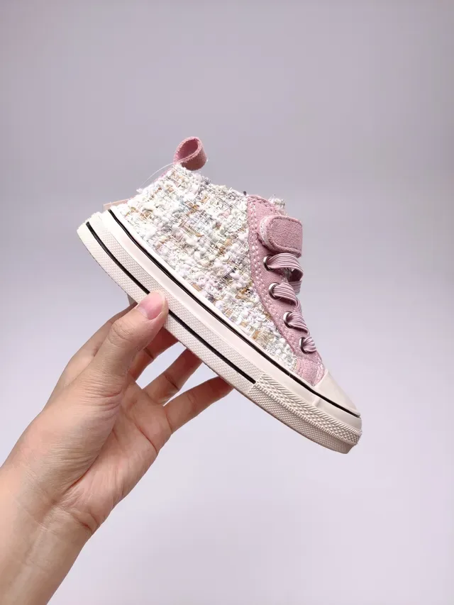 Converse Chuck Taylor All Star Tweed Pink Lifestyle Sneaker 13