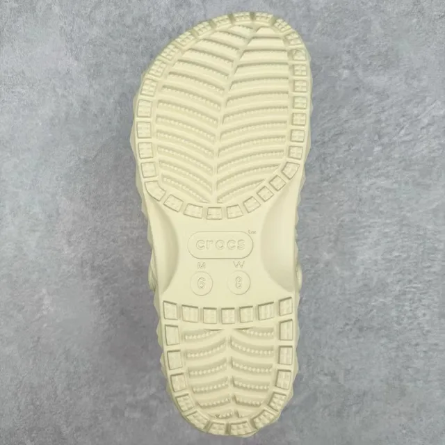 Crocs Echo Clog بيجي هندسي فاسيتد زويكو 3