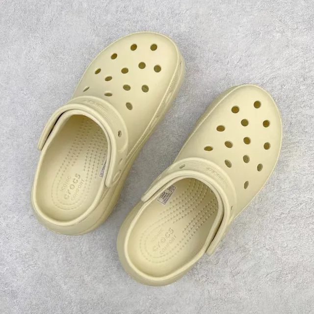 Crocs Echo Clog beige plataforma espuma zueco 8