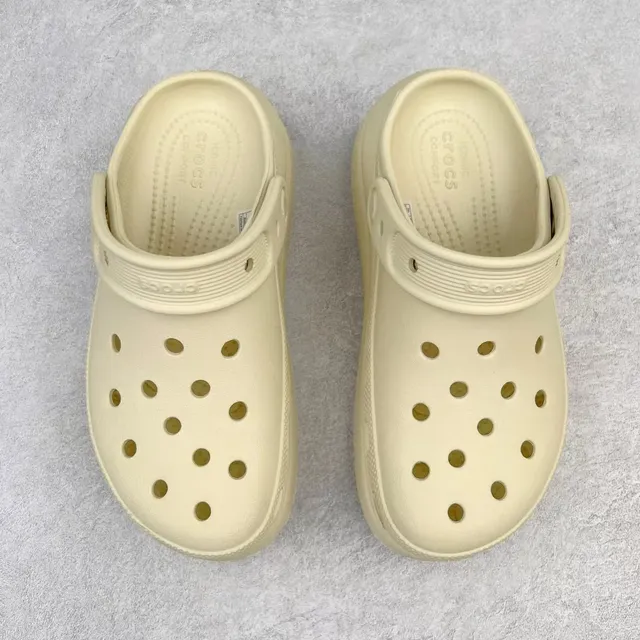 Crocs Echo Clog beige plataforma espuma zueco 9