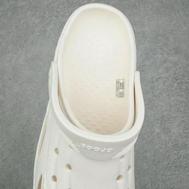 Crocs Echo Clog كلوج أبيض من الرغوة المصبوكة 5