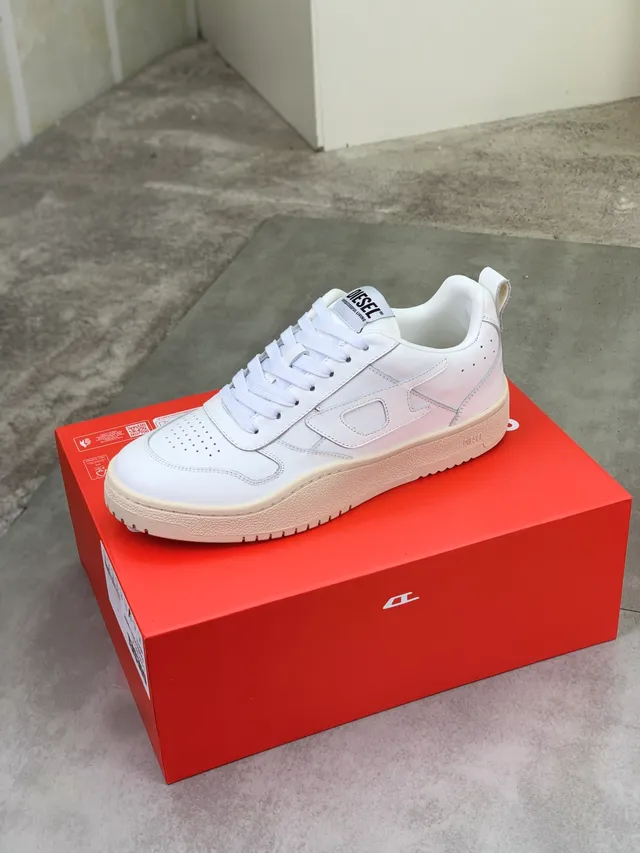 Diesel White Beige Low-Top Perforated Toe Lifestyle Sneakers 4
