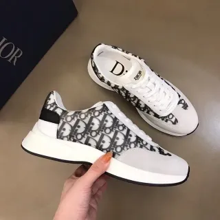 Dior B23 Monogram সাদা এবং কালো লাইফস্টাইল স্নিকার্স