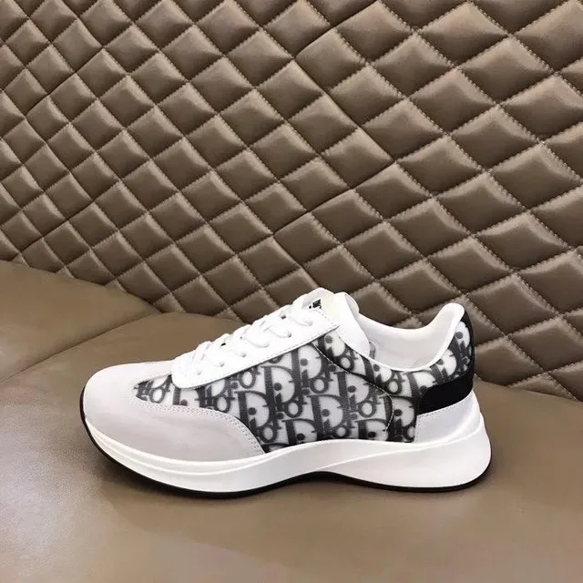 Dior B23 Monogram White and Black Lifestyle Sneakers 3
