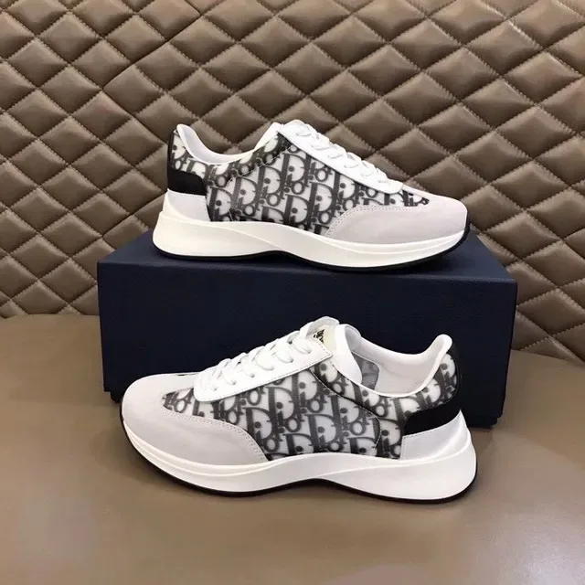 Dior B23 Monogram White and Black Lifestyle Sneakers 4