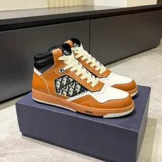 Dior B23 棕白斜纹蒙太古高帮生活方式运动鞋